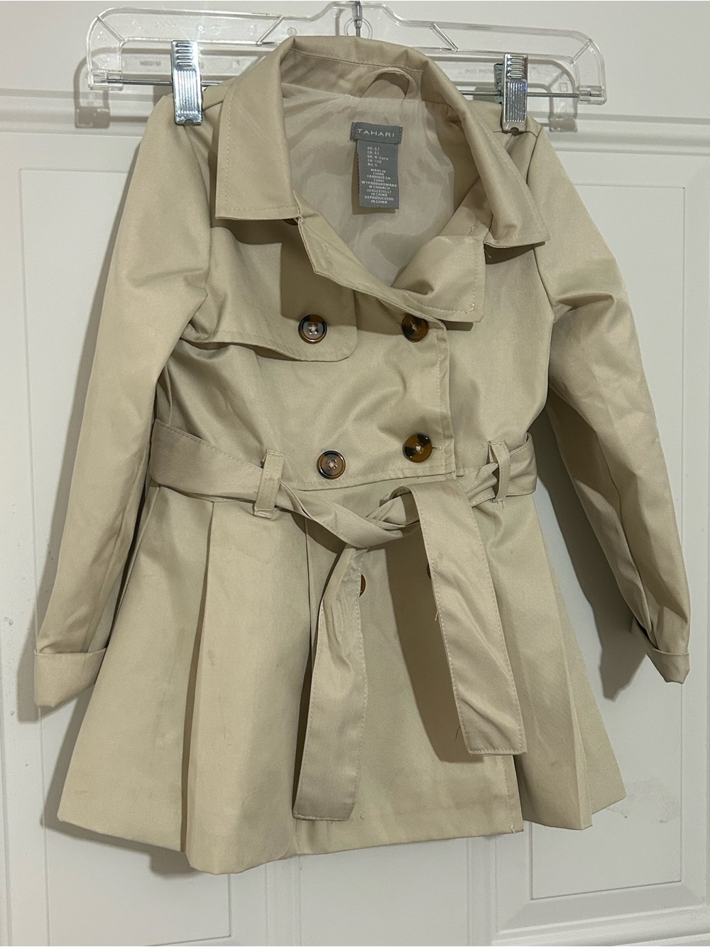Tahari Cream Lightweight Lined Jacket